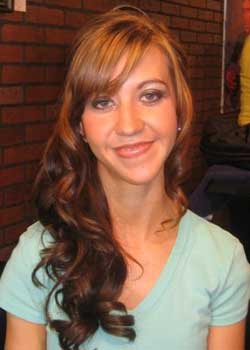 pretty curls hairdo for weddings and parties